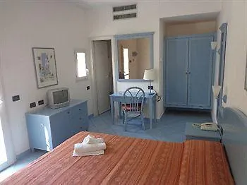 Th Capo Rizzuto Ośrodek wypoczynkowy 3*