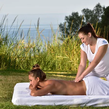 Üdülőközpont Th Capo Rizzuto Isola di Capo Rizzuto